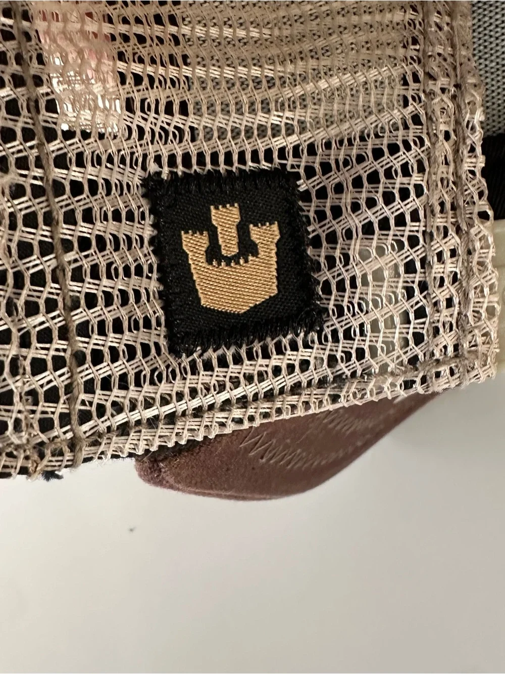Goorin Bros Trucker Hat Brown Beaver Animal Farm Patch Mesh Snapback Cap